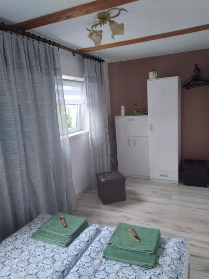 Domek Na Prerii Villa Ustrzyki Dolne Luaran gambar